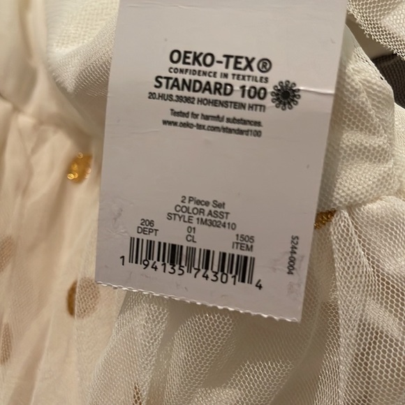 NWT Baby girl dress. Cream color, gold polka dots. Size 3 months. Carters - Picture 2 of 2